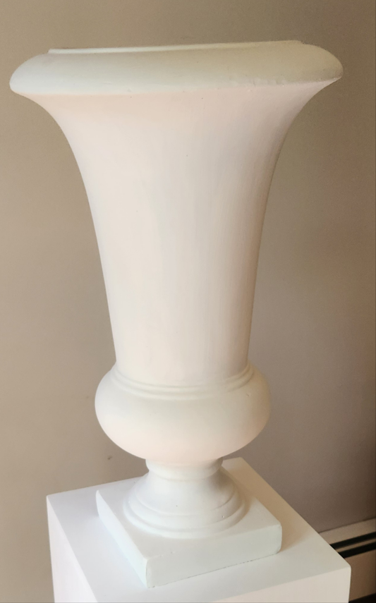 Urn | Classic White